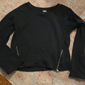 Black Women's Sweatshirt with Zipper Accents
